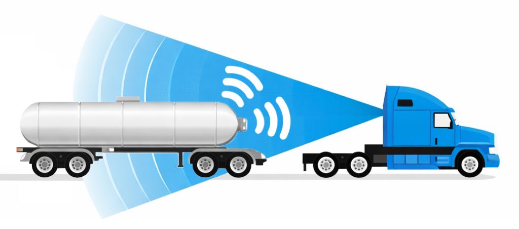 Proper placement of a BLE sensor on a trailer — outside the metal housing, facing the receiver